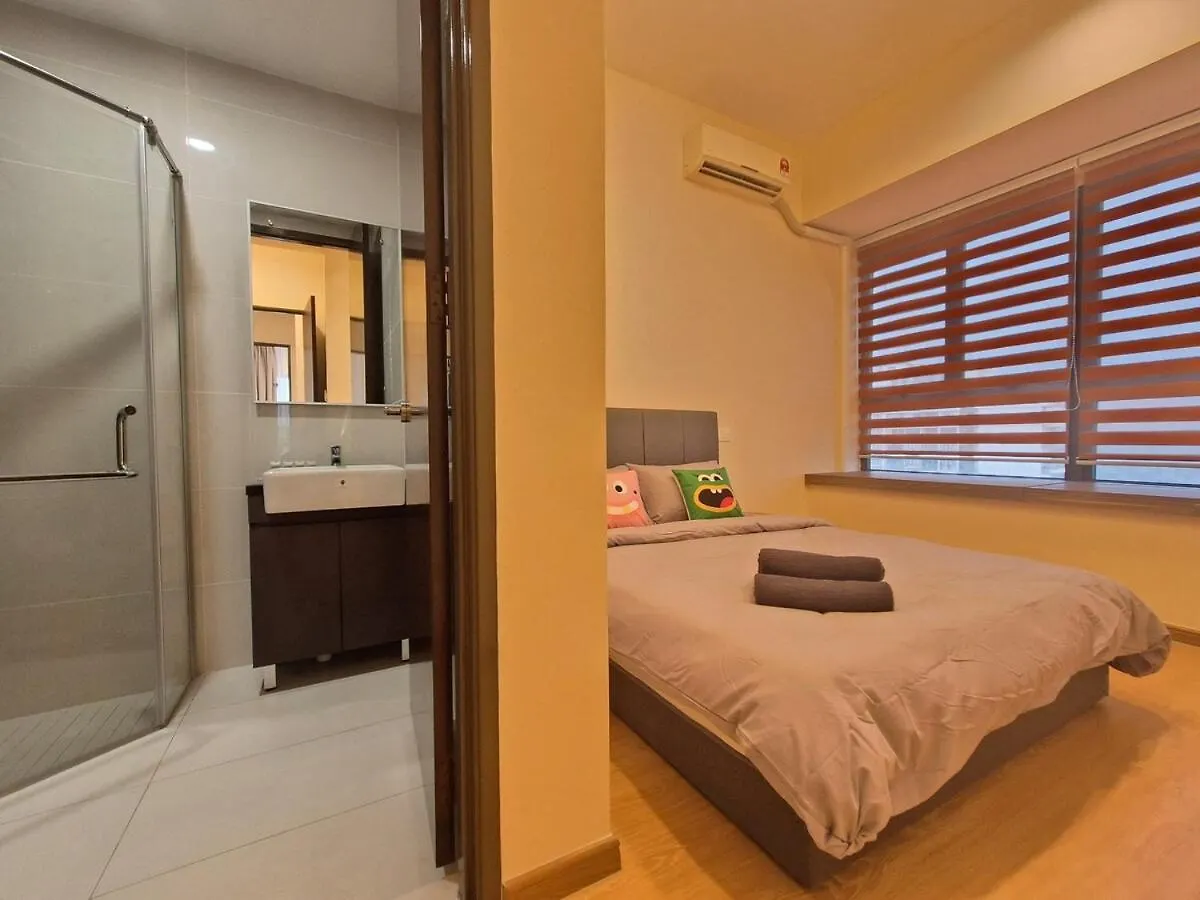 8 Pax 3 Room 3 Baths - Funky Pop Art Seaview Home 新山 马来西亚