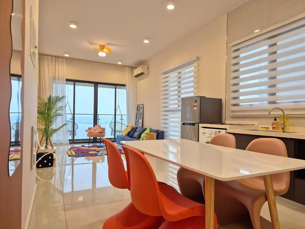 8 Pax 3 Room 3 Baths - Funky Pop Art Seaview Home 新山